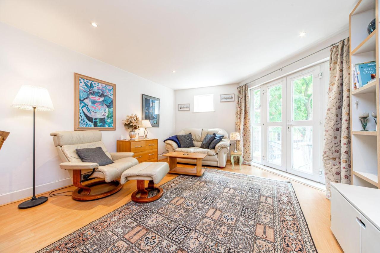 Pass The Keys Delightful Apartment Close To River In Se16 London Eksteriør bilde